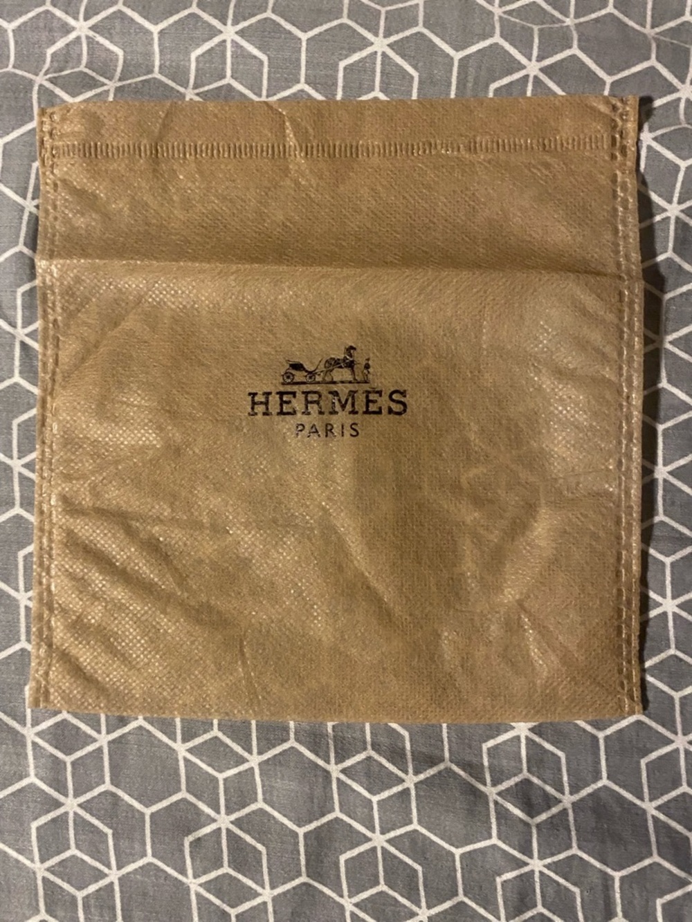 Dust bag -measurements in photos
